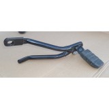 STUPAČKA ZADNÍ LEVÁ S RÁMEM - ČERNÝ LAK - JAWA 300CL + MODEL 42 - (ZÁNOVNÍ DÍL)